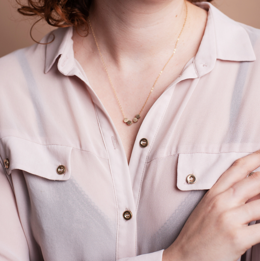 Fawn And Rose 14K包金圓形黃銅珠頸鏈 | 英國製造 (歐洲首飾)