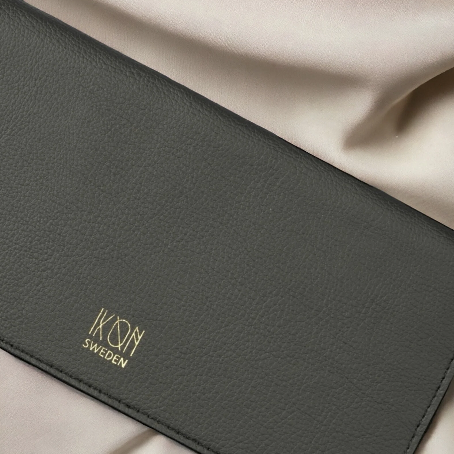 IKON SWEDEN 仙人掌皮革超薄銀包 | 印度製造 (瑞典品牌)